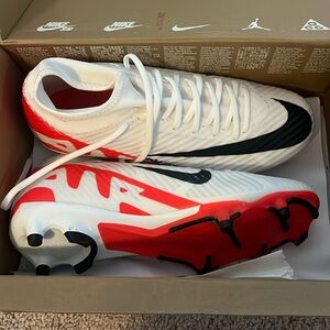 Nike Zoom Superfly 9 Academy FG/MG Soccer Cleats